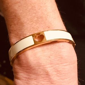 Kate Spade white gold clasp bracelet like new